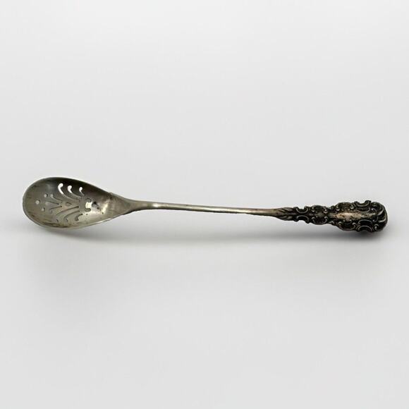Vintage Sterling 1902 Watson Pierced Bowl Short handle Olive Spoon 6 1/4 - Picture 1 of 13